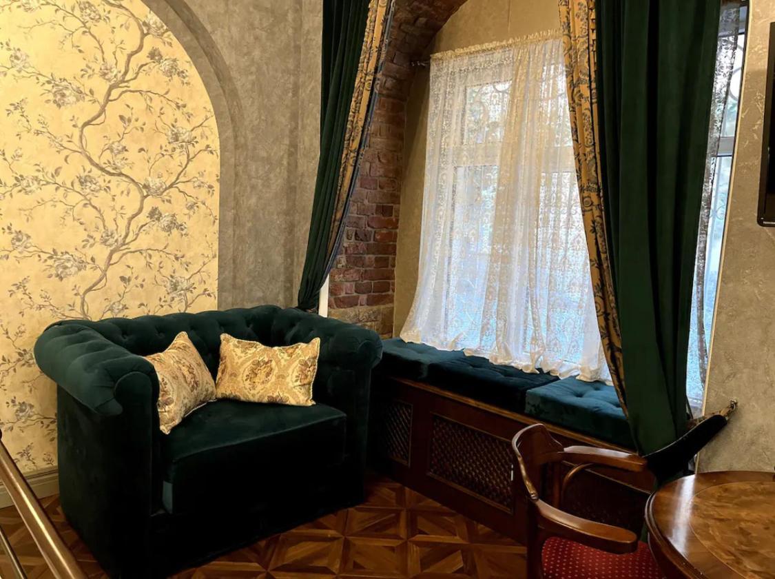 Apart.Sweet Home Near Rynok Square Leopoli Esterno foto